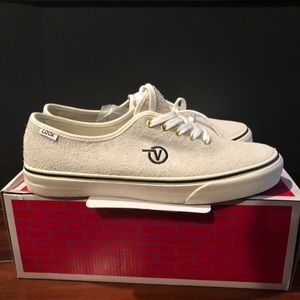 MENS BRAND NEW VANS AUTHENTIC ONE PIECE
